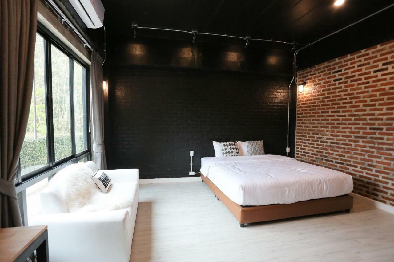 Manonnee Hotell Chiang Rai Eksteriør bilde