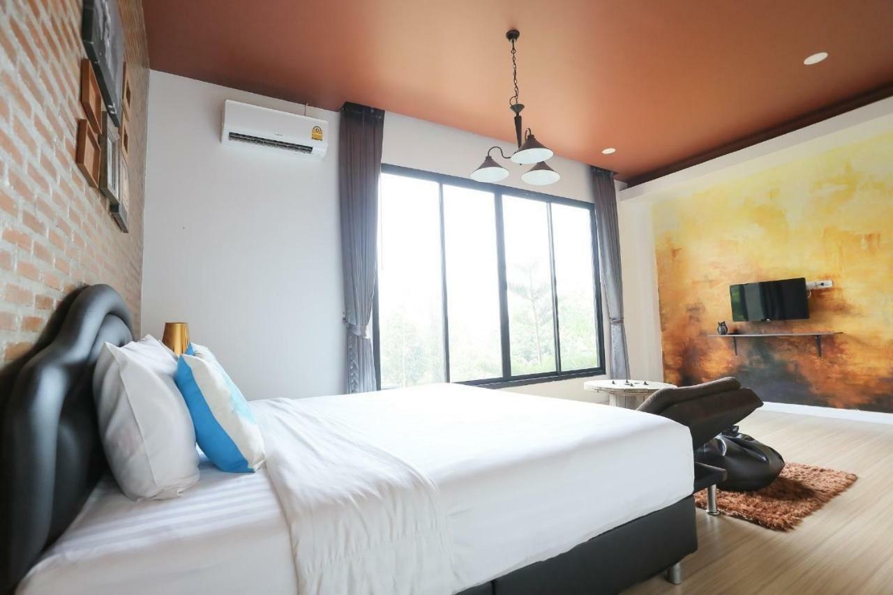 Manonnee Hotell Chiang Rai Eksteriør bilde